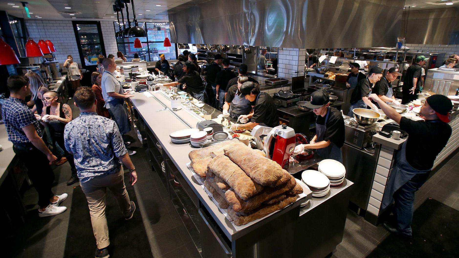 Arizona adds jobs faster than national average, but Pima County sees decline